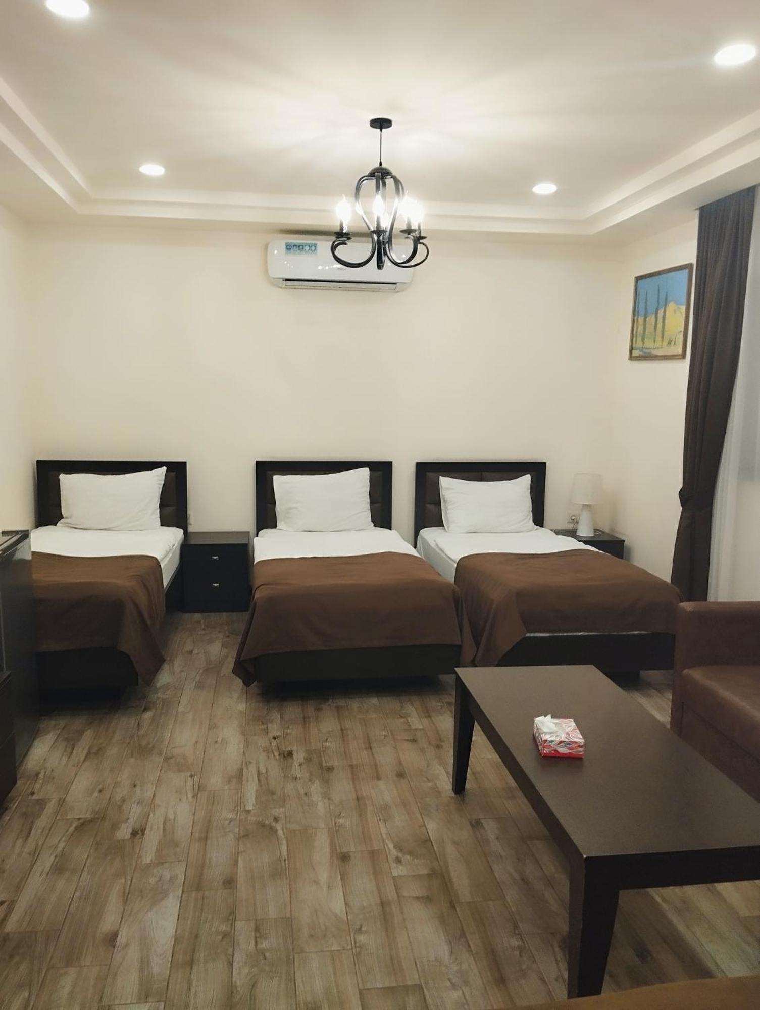 Boutique Living Hotel Yerevan Exterior photo