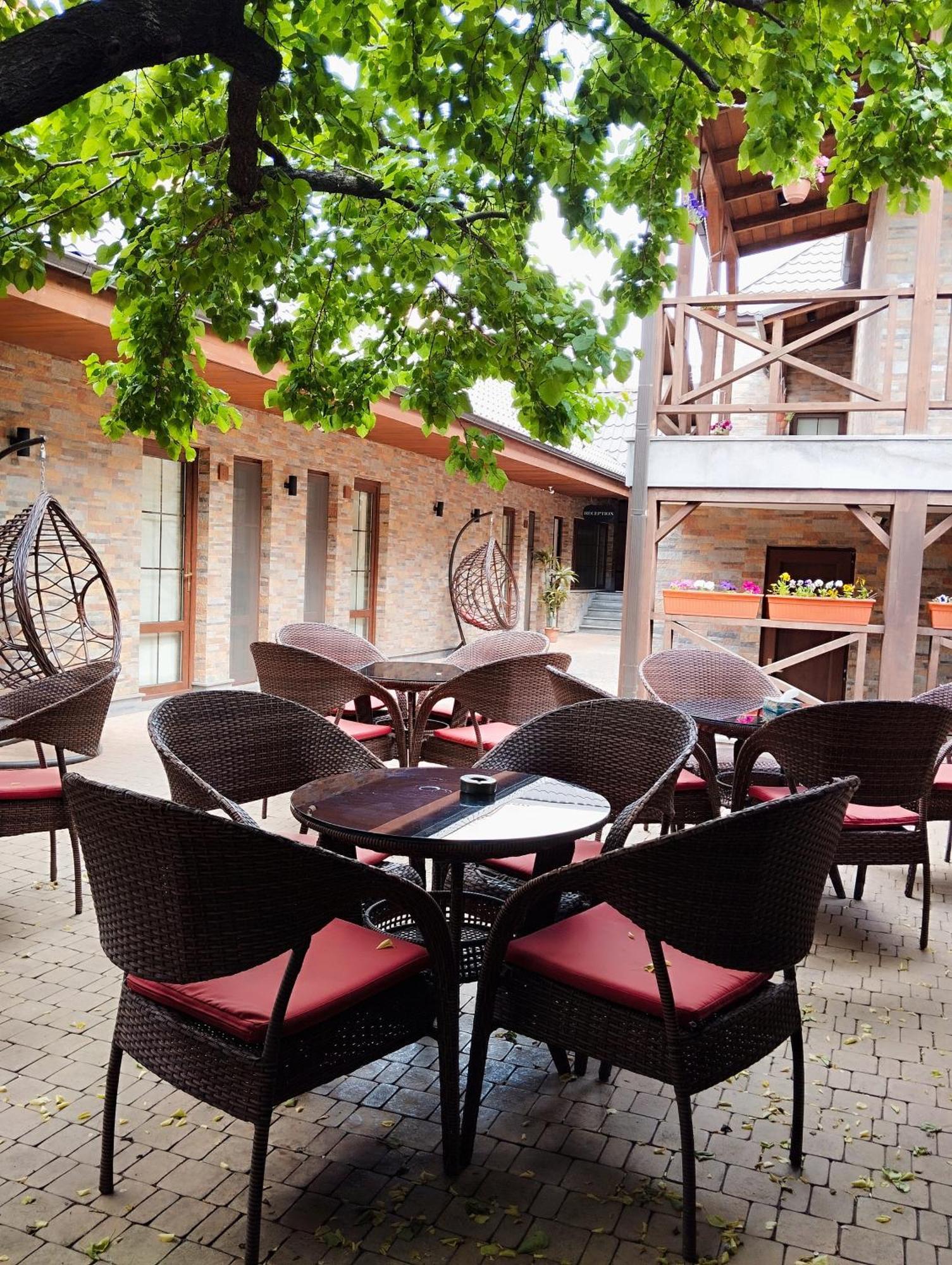Boutique Living Hotel Yerevan Exterior photo